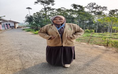 Semangat Belajar Ai Halimah, Guru Diniyah yang Terus Berikhtiar Tingkatkan Kompetensi