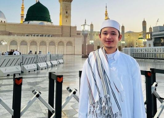 Habib Al Wais berdakwah dengan pendekatan kasih sayang